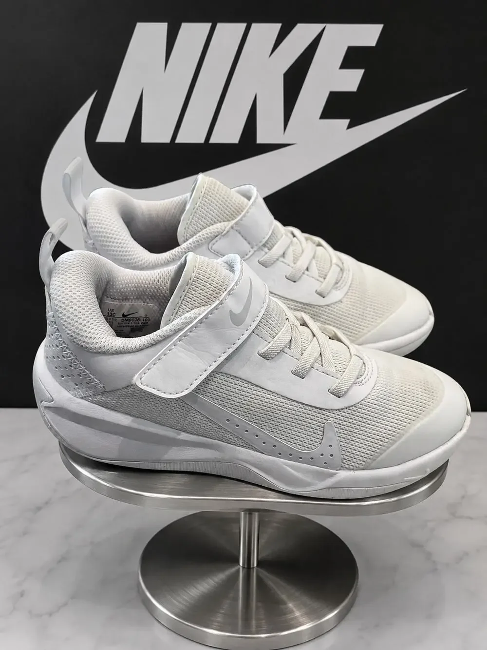 Nike Omni Multi-Court Kids Shoes White Pure Platinum 13C DM9026-100